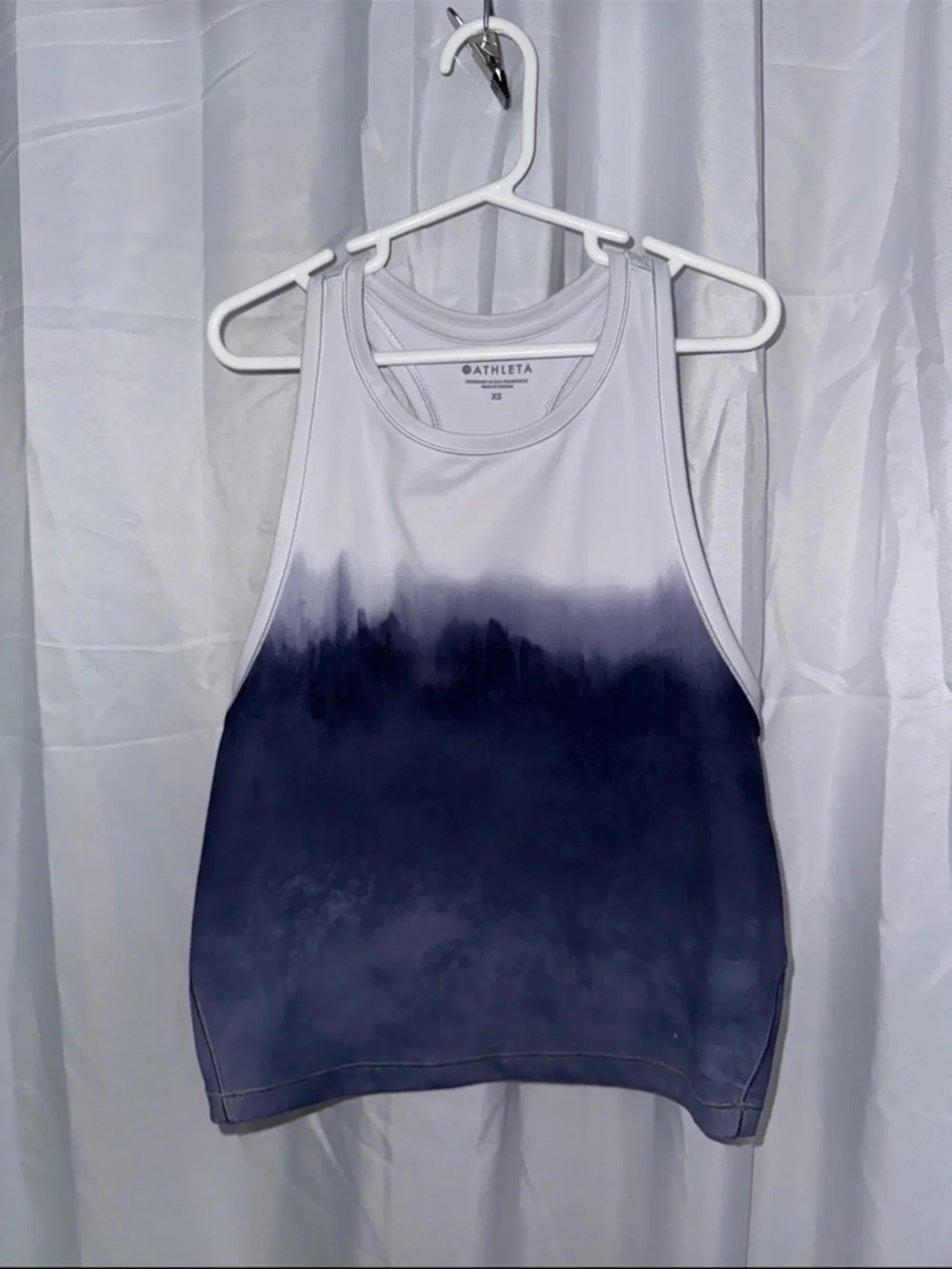 Athleta White to Navy Ombre Performance Tank